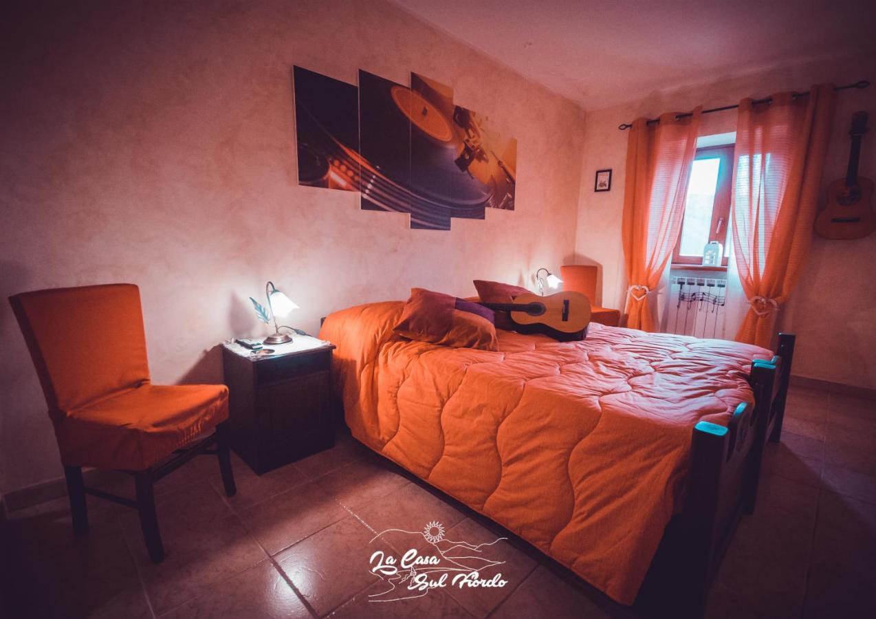 La Casa Sul Fiordo Lago Del Turano Paganico Sabino エクステリア 写真