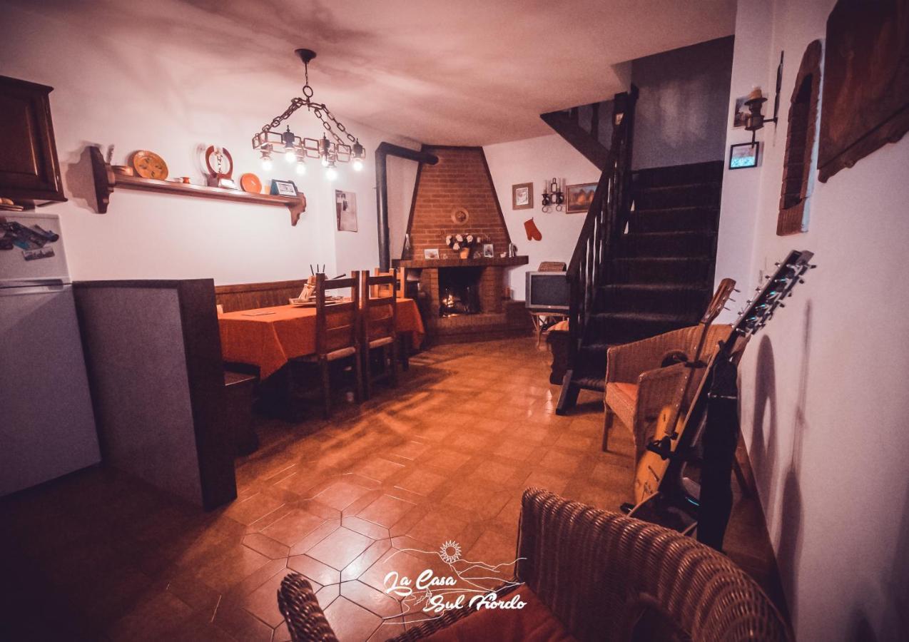 La Casa Sul Fiordo Lago Del Turano Paganico Sabino エクステリア 写真